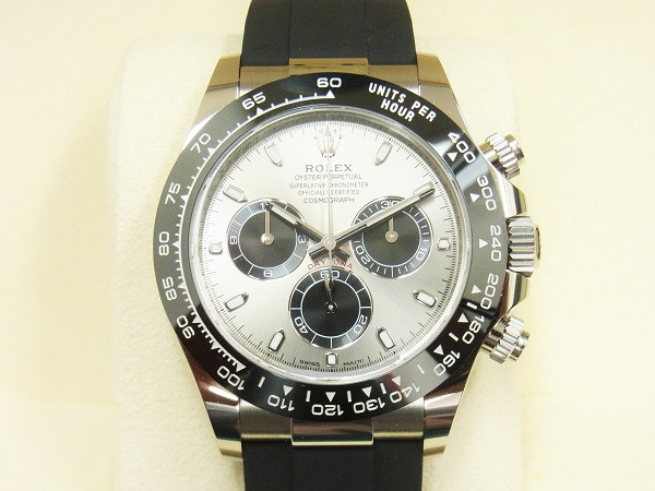【神戸三宮】ロレックス デイトナ WG/ラバー 116519LNを買取いたしました。