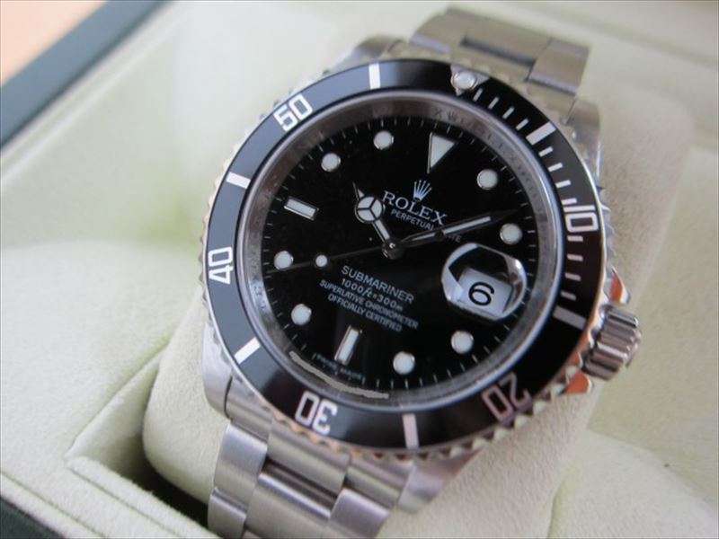 ロレックス サブマリーナデイト 16610  買取価格 ¥1,200,000－