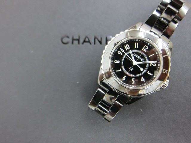 【神戸三宮】シャネル J12 レディース H5695 ブラックセラミック買取いたしました。
