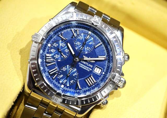 【大阪梅田】ブライトリングクロスウィンドＡ13355ブルー文字盤を買取致しました。