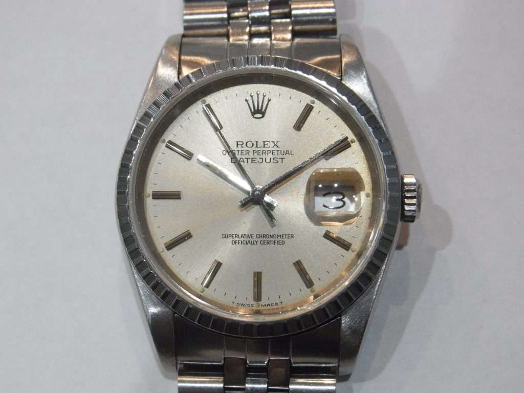 ロレックス デイトジャスト エンジンターンドベゼル 16220 R番 買取価格 ¥525,000-