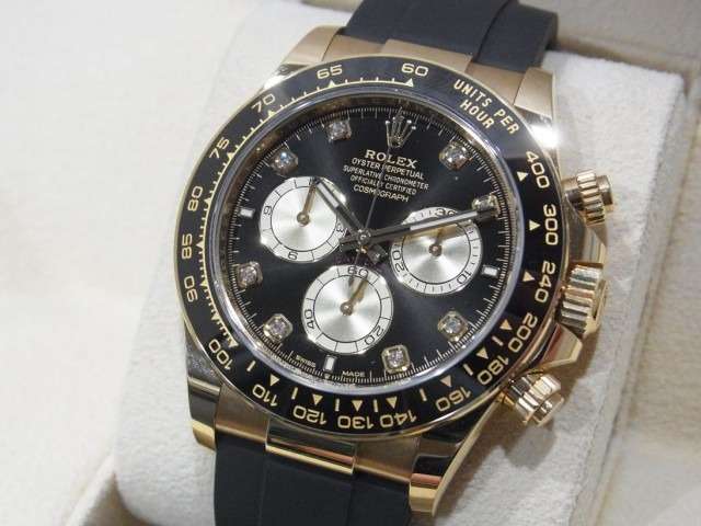 ロレックス デイトナ 126518LNブライトブラック＆ゴールデン8Pダイヤ 買取価格 ￥6,400,000‐